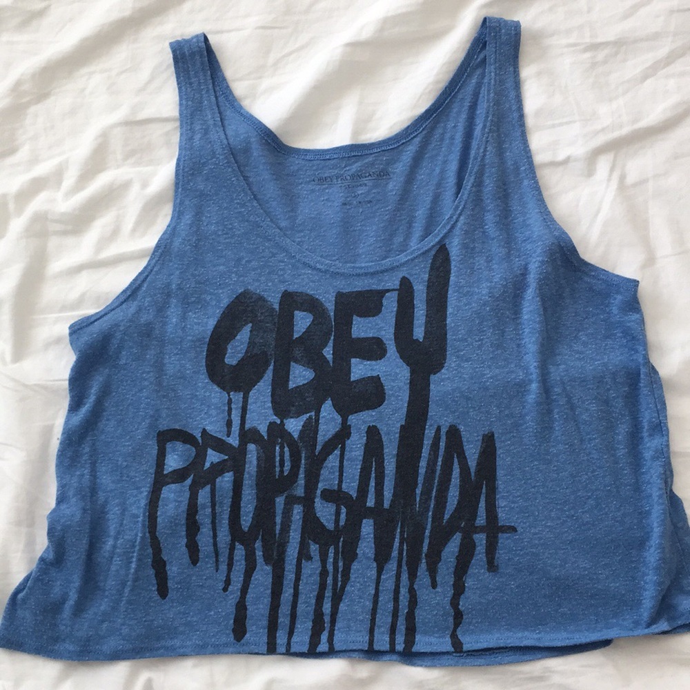 OBEY Top
